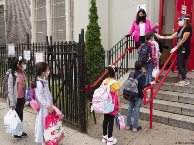NY regresa a clases presenciales
