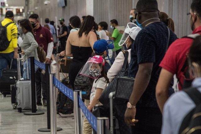 EE. UU. pedirá esquema de vacunación completo para ingresar y salir del país