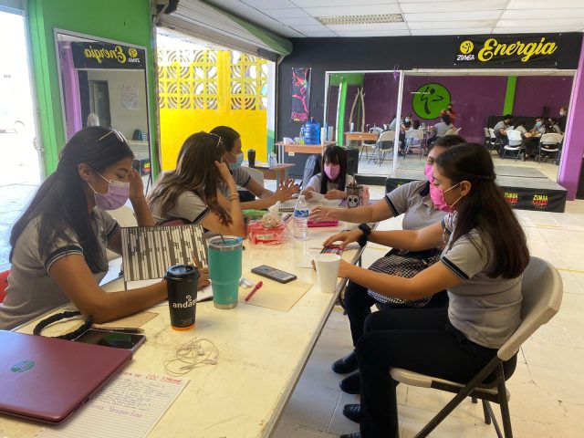 Futuros docentes imparten cursos gratuitos de nivelación académica