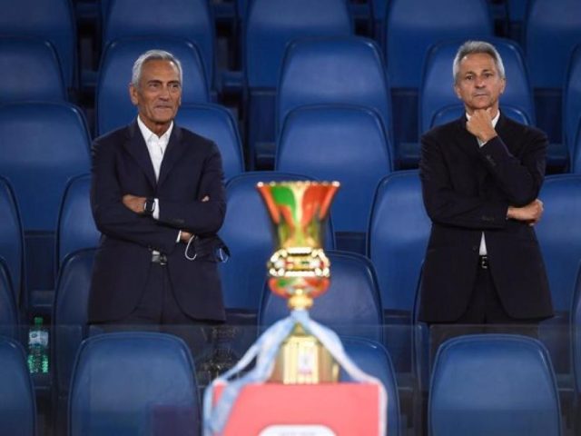 Italia busca sancionar a los aficionados de por vida