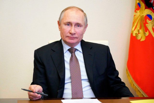 «Papeles de Pandora» acusan a gente cercana a Vladimir Putin