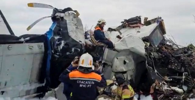 Accidente de avión en Rusia deja 16 muertos