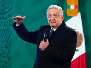 Se impugnara decisión para vacunar a menores de edad: Obrador