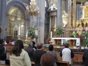 Retoman misas al 100% en Puebla