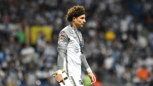 Nominan a Guillermo Ochoa al mejor portero del año en el mundo