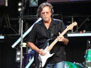 Subastarán artículos de Eric Clapton, Kurt Cobain y Whitney Houston