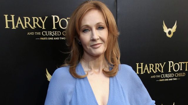 Autora de “Harry Potter” revela que ha recibido amenazas de muerte