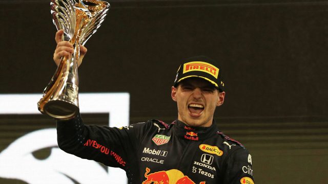 Verstappen se proclama campeón de la F1 en una carrera histórica