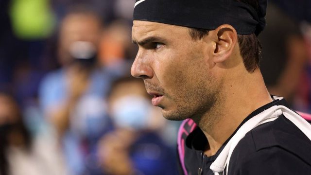Rafael Nadal anuncia su positivo a Covid-19 tras torneo en Abu Dhabi
