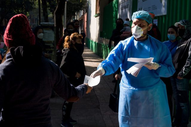 Abrirán más módulos para pruebas de COVID en centros comerciales
