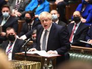 Boris Jhonson busca prohibir las fiestas en Downing Street
