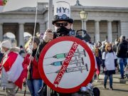 Austria impone vacuna anti COVID; sancionará a quienes no la tengan