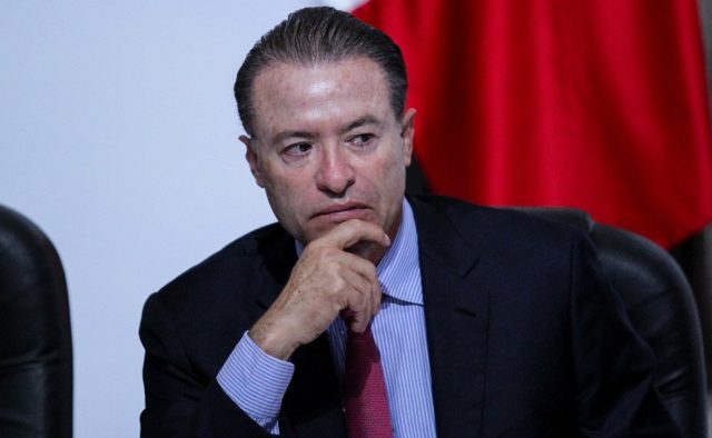 Quirino Ordaz será expulsado del PRI por aceptar la embajada de España