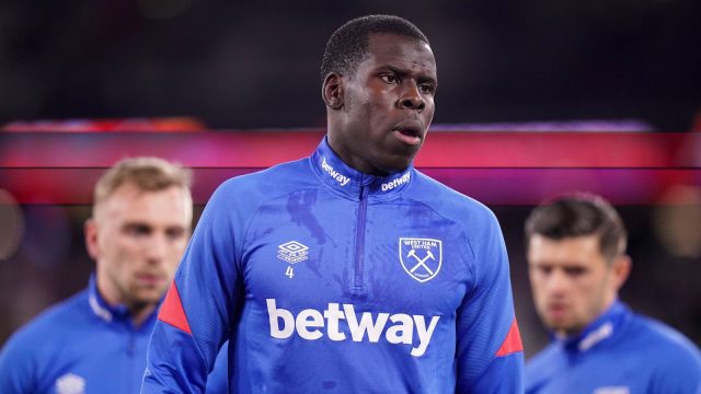 Kurt Zouma recibirá multa por maltratar a su gato