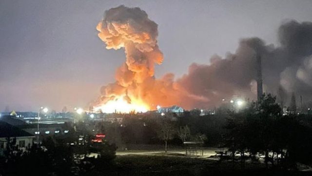 Rusia invade Ucrania; civiles deberán enlistarse de manera obligatoria para combatir
