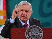 AMLO insiste en que periodistas famosos den a conocer sus ingresos