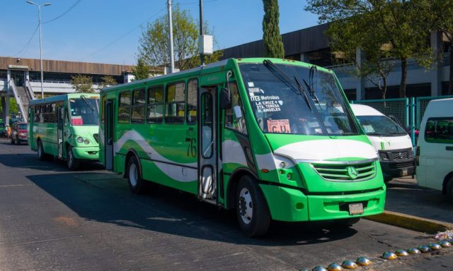 Transportistas piden que el pasaje suba tres pesos