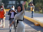 Sandra Cuevas llega a acuerdo reparatorio con policías
