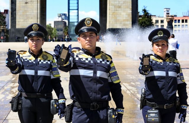Renovarán a la policía de tránsito; sólo 400 elementos podrán infraccionar