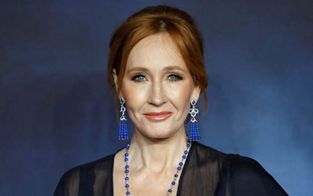 J.K. Rowling donará un millón de libras a niños en Ucrania