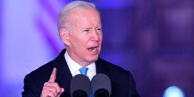 Putin no puede seguir en el poder: Biden