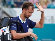 Excluyen a tenistas rusos y bielorrusos de Wimbledon