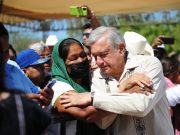 Anuncia Andrés Manuel López Obrador una inversión de 50 millones de pesos en carreteras de Sonora y Chihuahua, además la entrega de 31 mil hectáreas para la etnia Yaqui