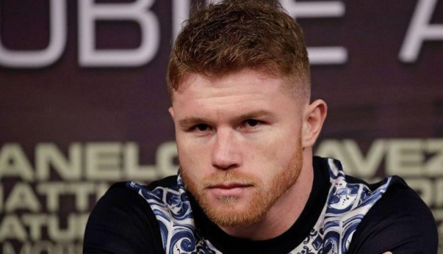 Canelo Álvarez responde críticas de Oscar de la Hoya