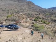 Trasladan vía aérea a un hospital a 4 niños guarijíos deshidratados