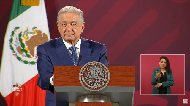 Andrés Manuel López Obrador: critica decisión de magistrado sobre Plan B