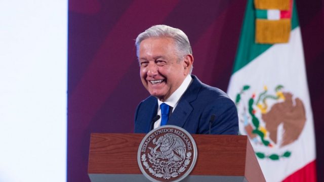 AMLO agradece a Cuba por médicos