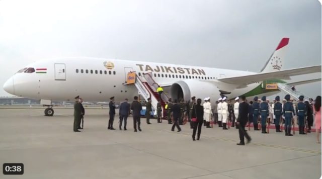 Tayikistán estrena el avión presidencial para llegar a China