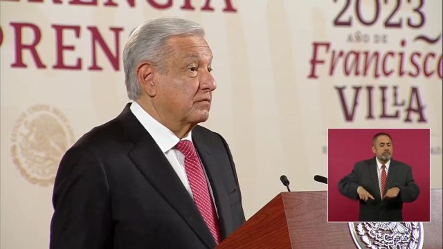 AMLO anuncia apertura de módulos para viajar a Estados Unidos, pide usarlos
