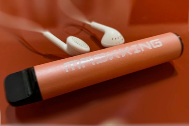 Según estudio, TikTok promueve el vapeo en 98 % de sus contenidos