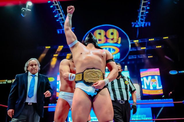 Gran Guerrero, Niebla Roja y Stuka Jr. terminaron con los ídolos