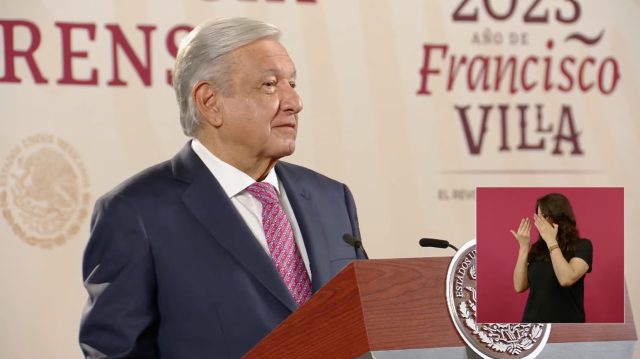“Ya me toca”, dice AMLO sobre su pensión de adulto mayor