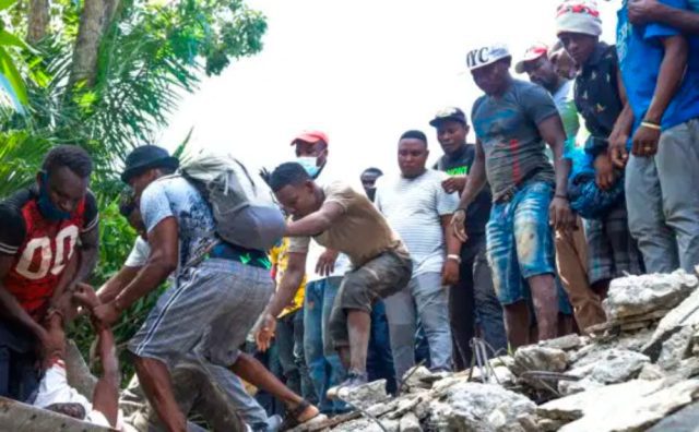 Sismo en Haití deja cuatro muertos y decenas de heridos