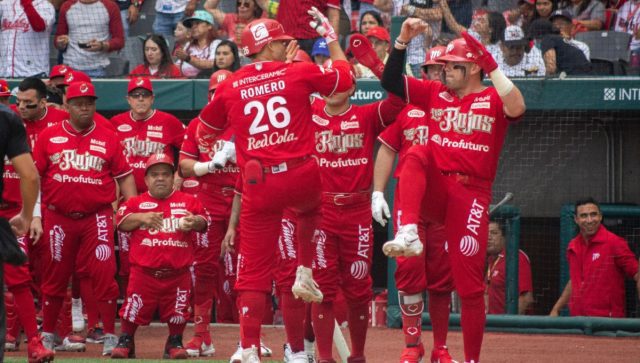 Diablos vencen nueve veces seguidas a los Tigres, imponen récord