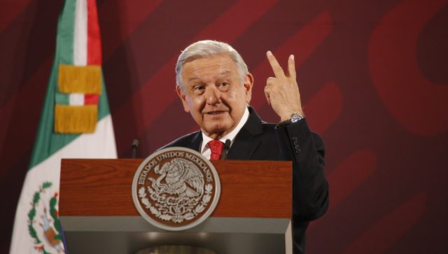 AMLO se lanza en contra de los corridos tumbados y reafirma su gusto por Grupo Firme