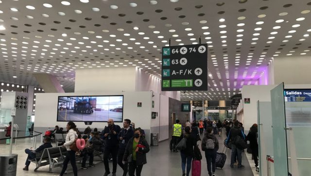 AICM pasa a ser controlado por la Marina, confirma López Obrador