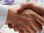 Confianza del consumidor en EU supera estimaciones del mercado en junio