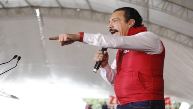 Omar Fayad renuncia al PRI después de militar por 40 años