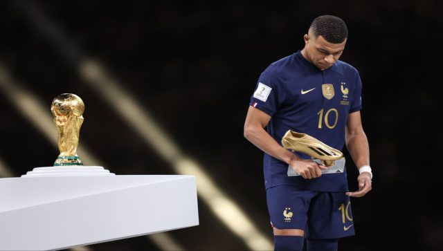 Mbappé informa al PSG que no renovará su contrato en 2024