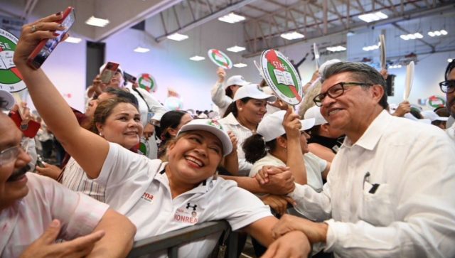 Monreal sostiene que no declinará por ninguna de las “corcholatas”