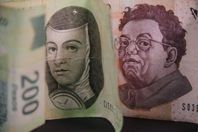 Banxico mejora su pronóstico de crecimiento económico para 2023