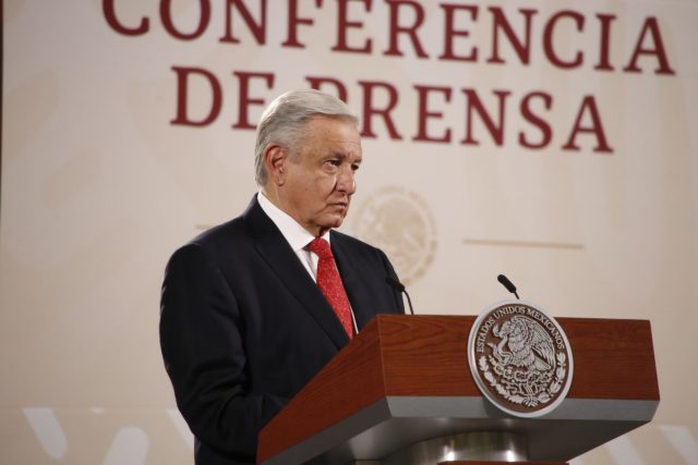 AMLO reconoce la actitud de Alejandra del Moral