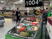 Precios se mantienen en combustibles y ligera alza en la canasa básica en México