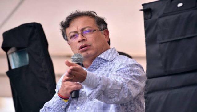 Petro alerta desestabilización; destaca importancia de Colombia en transición energética