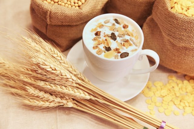 Cereales y aceites vegetales reducen precios de alimentos en mayo, según FAO