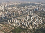 Crecimiento demográfico, desafíos insostenibles: enviado especial de EU para el clima
